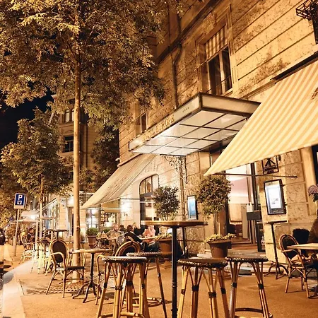 فندق Romantik Europe