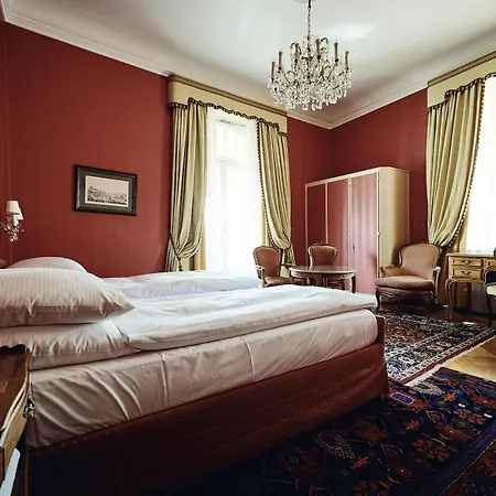 Romantik Europe فندق
