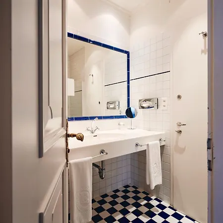 Romantik Europe 4* زيورخ