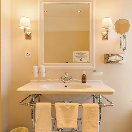 Hotel Europe 4*